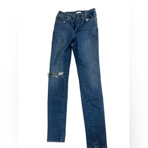 Good American Distressed Blue Skinny Jeans